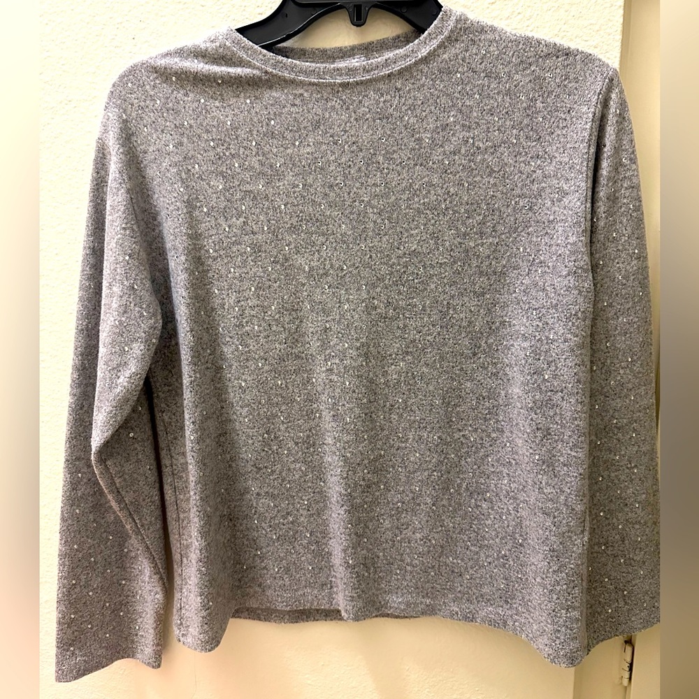 Zara brand. 11-12 years old girls. Gray color
